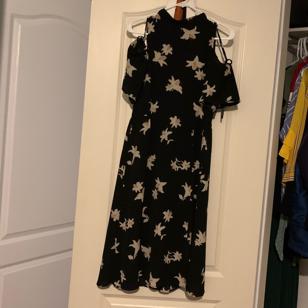 Black bodycon dress with grey and pink flowers